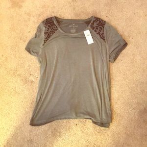 Short sleeve T-shirt